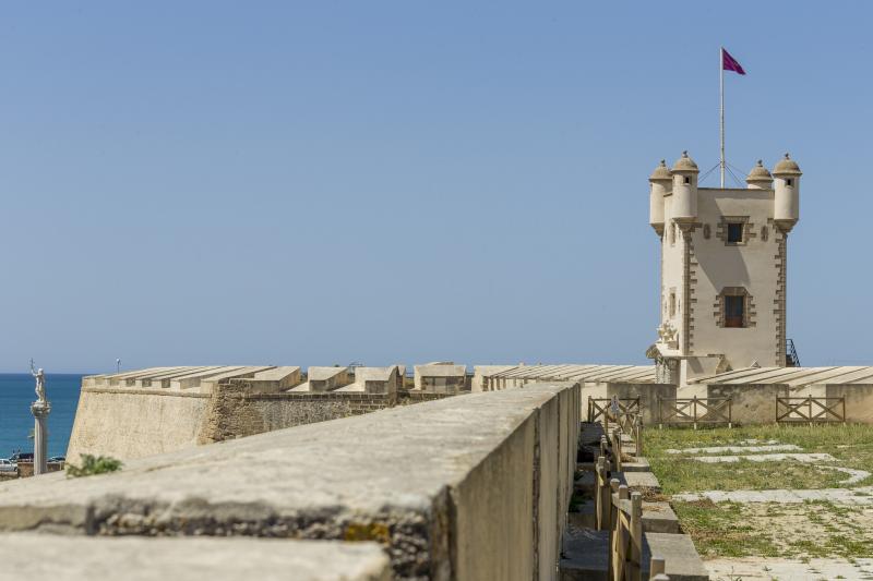 Turismo Ayuntamiento de Cádiz Puerta de Tierra